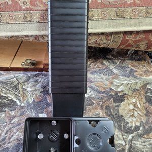 20 4 INCH BLACK PLASTIC FLOWER POTS  BRAND NEW